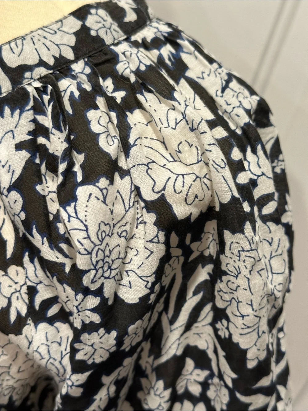 Anthropologie Black and White Floral Puff-Sleeve Top with Blue Trim